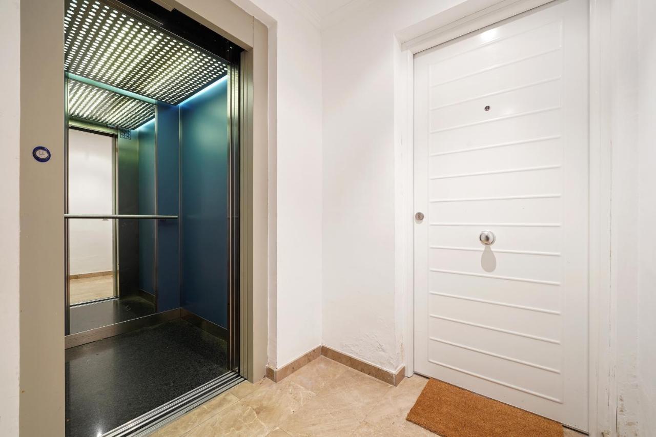 Hauzify I Apartament Mediterrani Miami Playa Luaran gambar