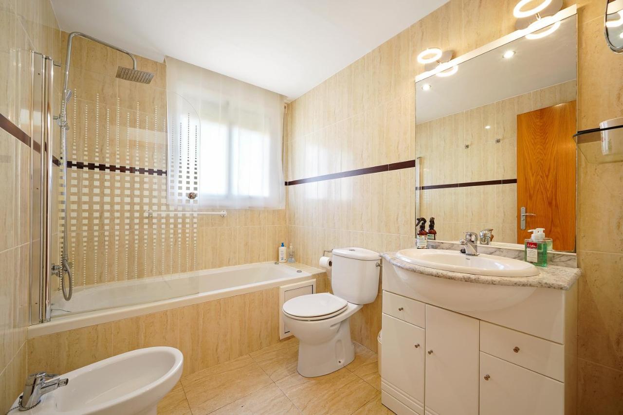 Hauzify I Apartament Mediterrani Miami Playa Luaran gambar